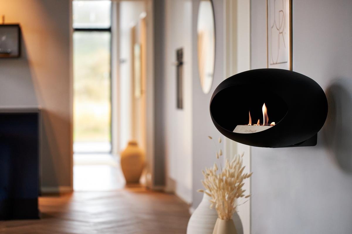 Wall Dome Black